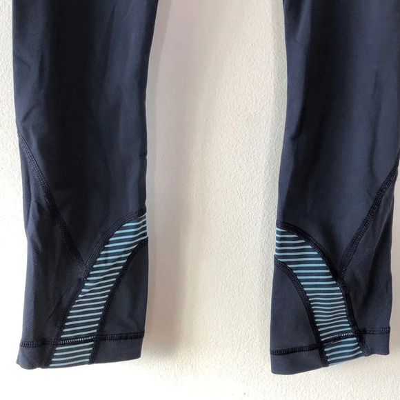 Lululemon Run Inspire Crop II Leggings - Picture 4 of 12
